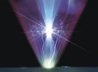 新方法能大幅提升高功率激光光强